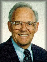 弗里蒙特·卡斯特(Fremont E. Kast)